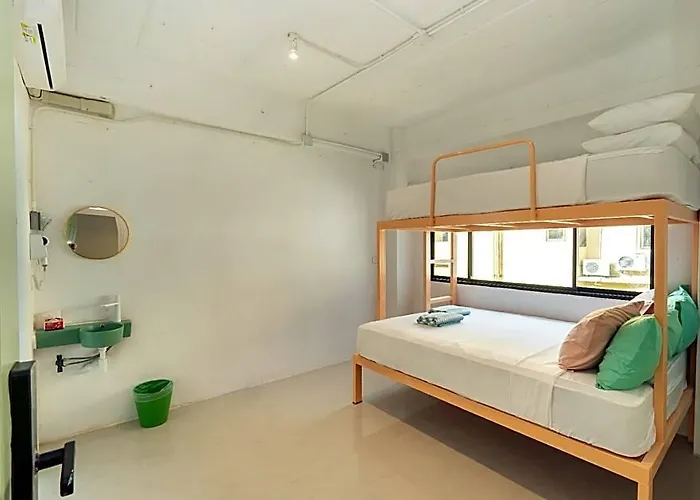 Hotel Easy Sunday Couple & Family Bangkok