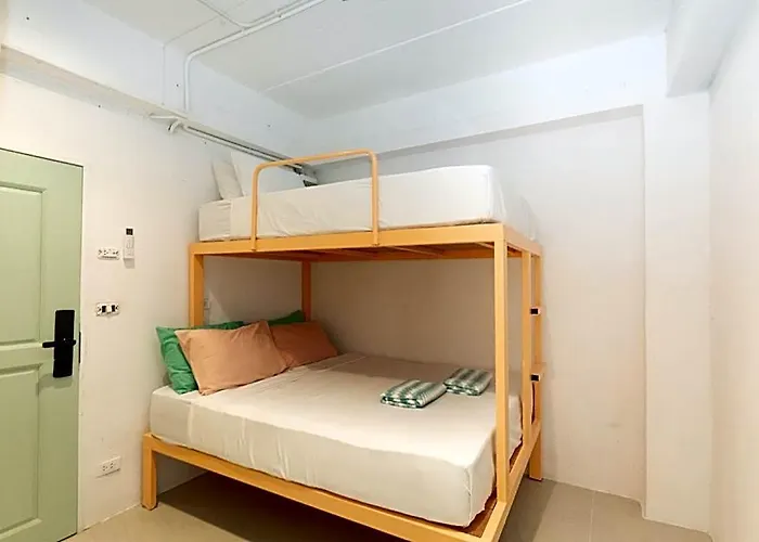 Easy Sunday Couple & Family Hotel Bangkok