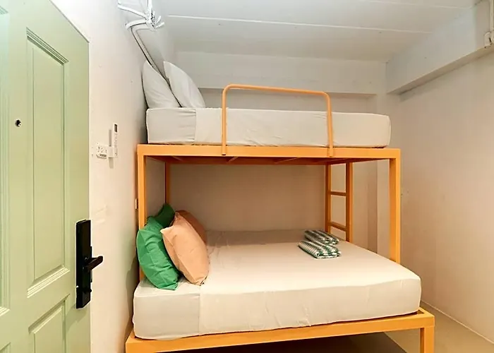 Easy Sunday Couple & Family Hotel 3*