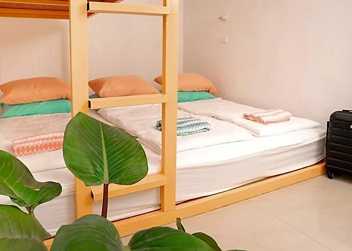Easy Sunday Couple & Family Hotel 3*