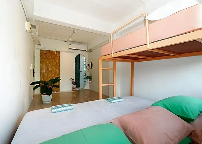 Easy Sunday Couple & Family Hotel Bangkok