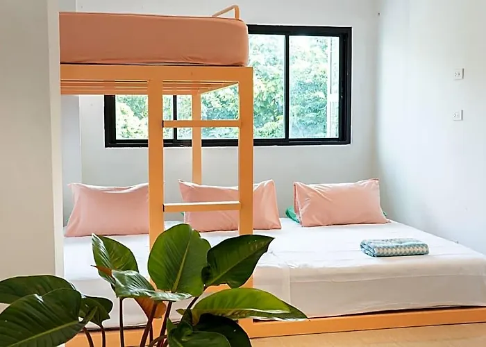 Easy Sunday Couple & Family 3* Bangkok