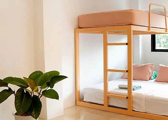 Easy Sunday Couple & Family Hotel 3*
